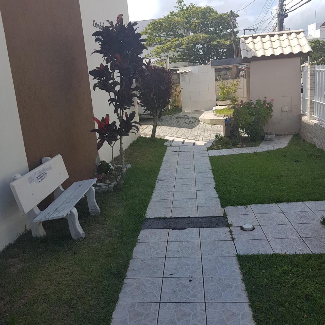 Solar Norte No Centro Dos Ingleses A 50 Metros Da Praia Florianopolis Exterior foto